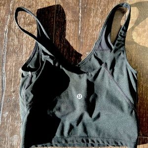 Lulu Lemon Tank Top-Black Size 4